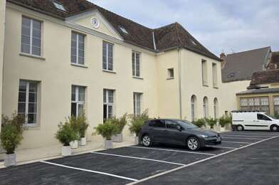 Appartement 3 pièces 900 €