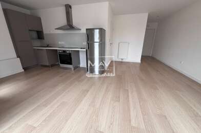 Appartement 2 pièces 727 €