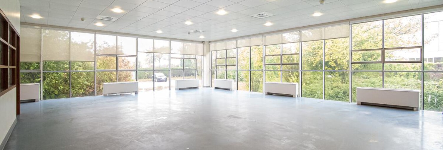 Immeuble  3804 m² à vendre à Amiens (80000)