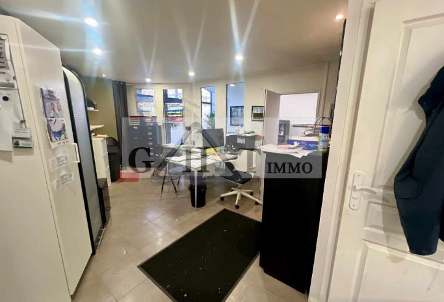 Local d'activités 190m2 à vendre Romainville — photo 1