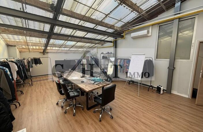 A vendre 102M²– Espace de bureaux – Montreuil — photo 3