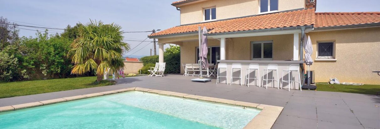 Maison 6 Pièces 155 m² à vendre à Ternay (69360)