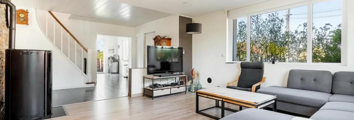 Maison 5 Pièces 163 m² à vendre à Camphin-en-Carembault (59133)