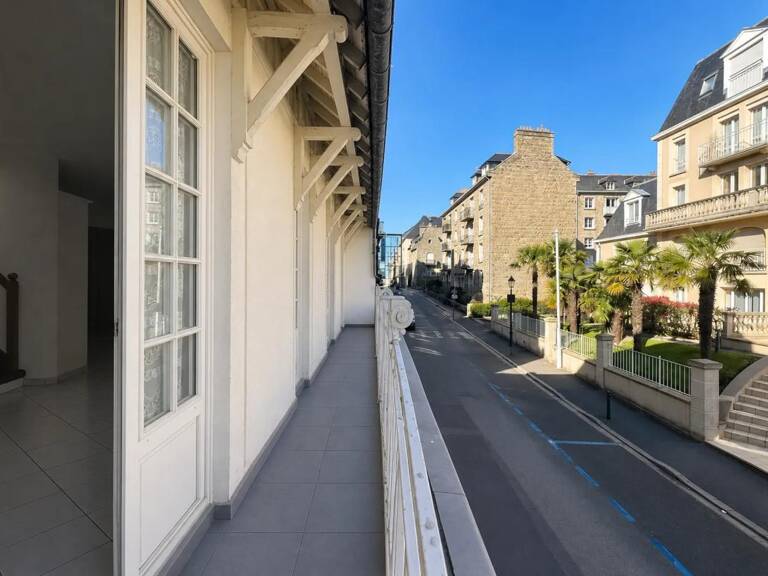 Grand duplex avec studio à Dinard centre — photo 1