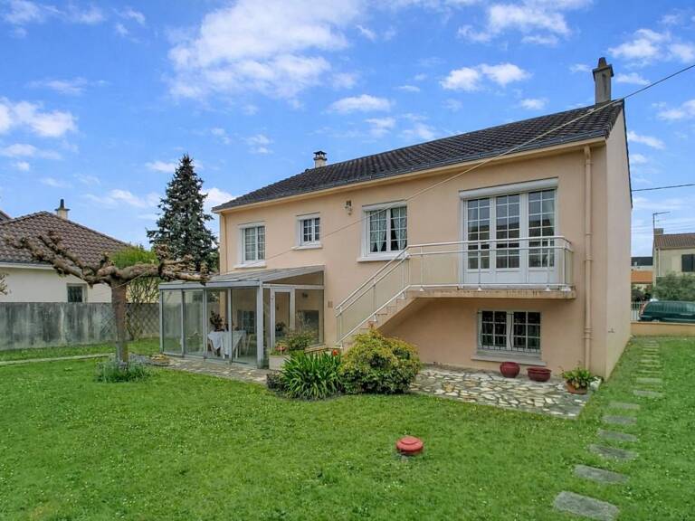 Maison À Vendre — photo 1