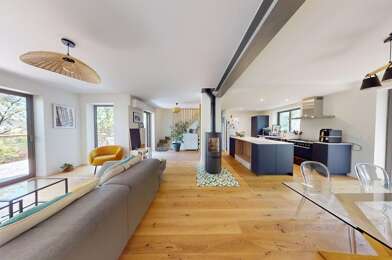 Maison 5 pièces 595000 €