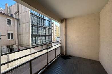 Appartement 2 pièces 1090 €