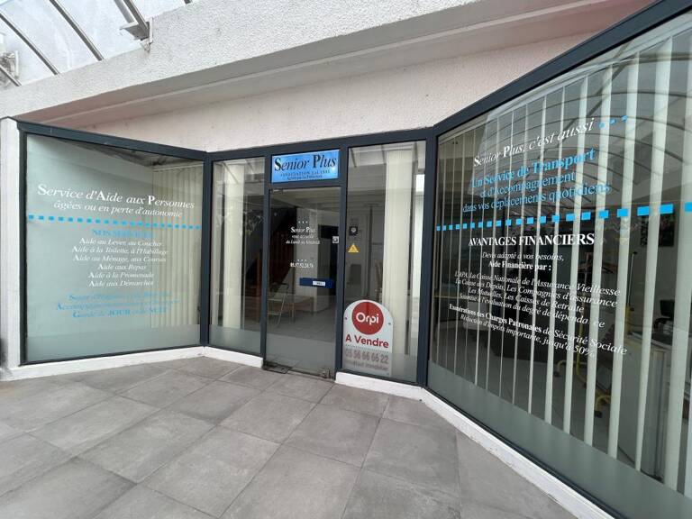 Bien Commercial - 33470 Gujan-Mestras — photo 1