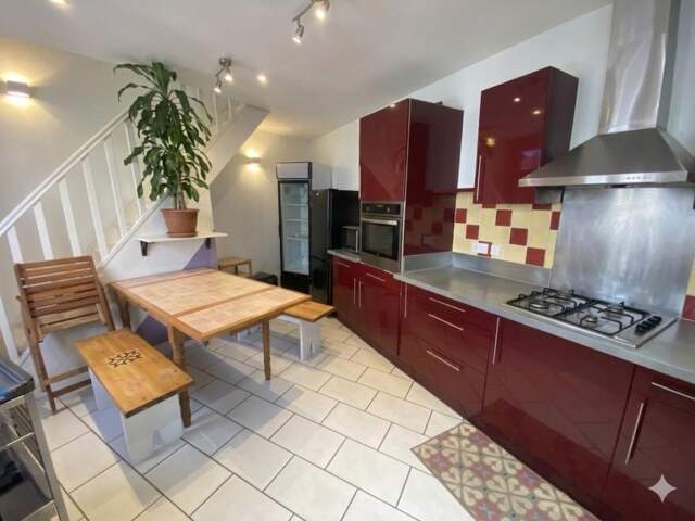 Maison À Vendre — photo du bien