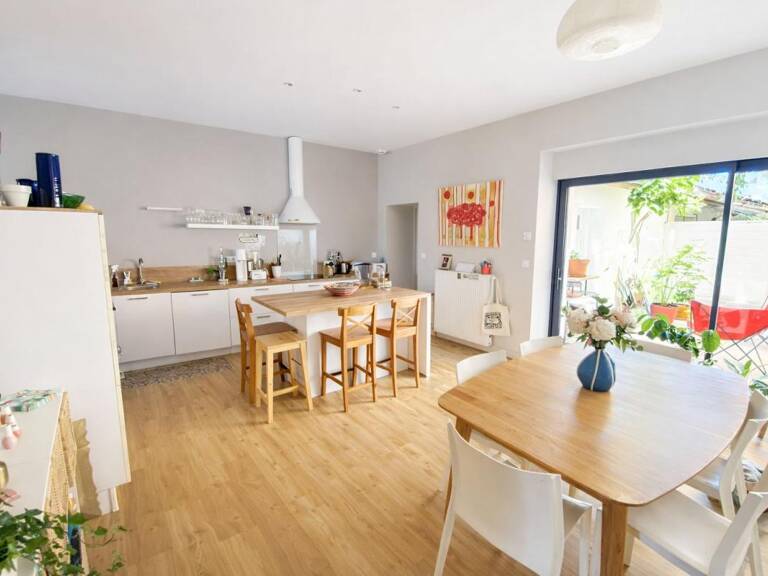   Maison de ville rénovée avec 5 chambres – Cœur de Dax — photo 1