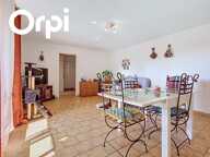 Appartement T4 82m² à vendre, 3 chambres, Solliès-Pont, parking collectif et terrasse exposition Est — photo 4