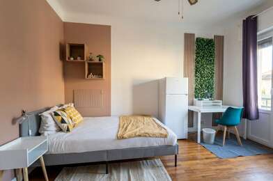 Appartement 7 pièces 377000 €