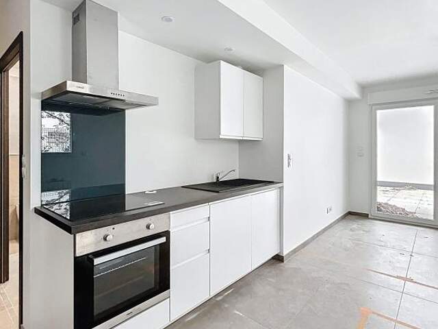Appartement À Vendre — photo du bien