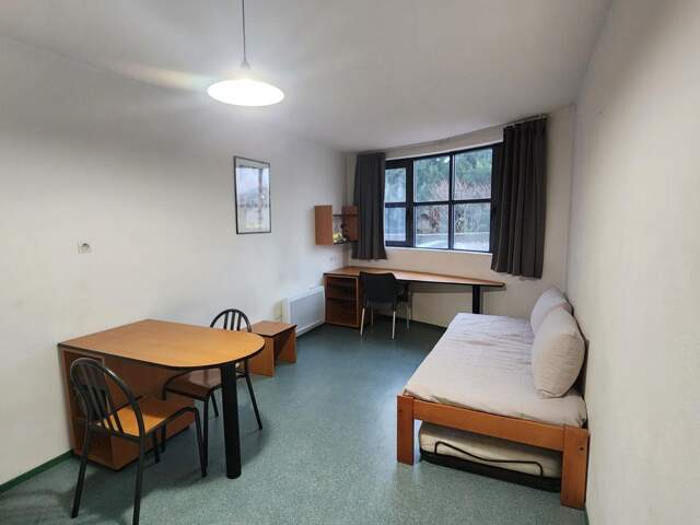 Studio étudiant À Vendre — photo du bien