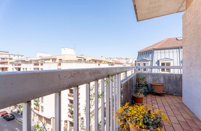 Appartement T5 145 m2 À Vendre LYON 6 — photo 3
