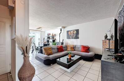 MAISON AVEC 4 CHAMBRES A VALLEIRY — photo du bien