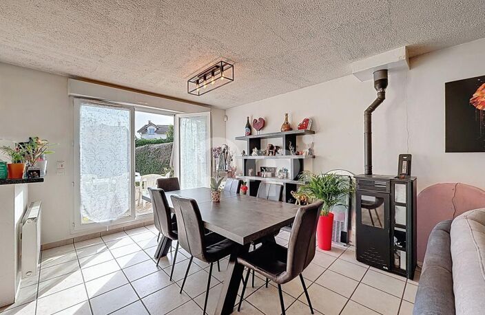 MAISON AVEC 4 CHAMBRES A VALLEIRY — photo 2