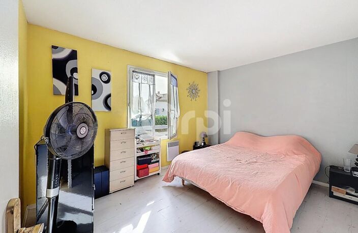 MAISON AVEC 4 CHAMBRES A VALLEIRY — photo 5