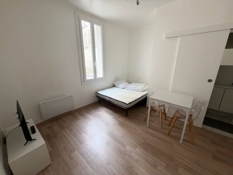 Châtellerault - Studio meublé à louer — photo 1