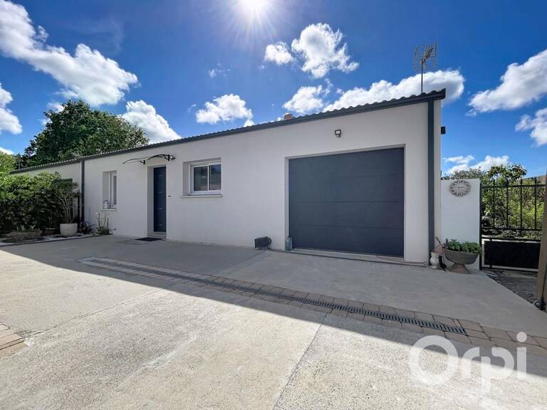 Maison À Vendre — photo 1