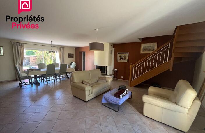 Maison Cozes 7 pièces 181 m2 - 5 chambres - jardin clos — photo 2