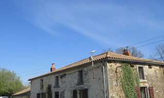 Maison 8 Pièces 159 m² à vendre à Saint-Paul-en-Gâtine (79240)