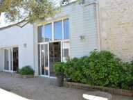 Belle grande maison avec dépendances 17 LA ROCHELLE MARSILLY — photo 4