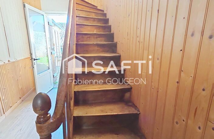 Maison en pierre de 113 m²  a restaurer avec dépendances et jardin — photo 2