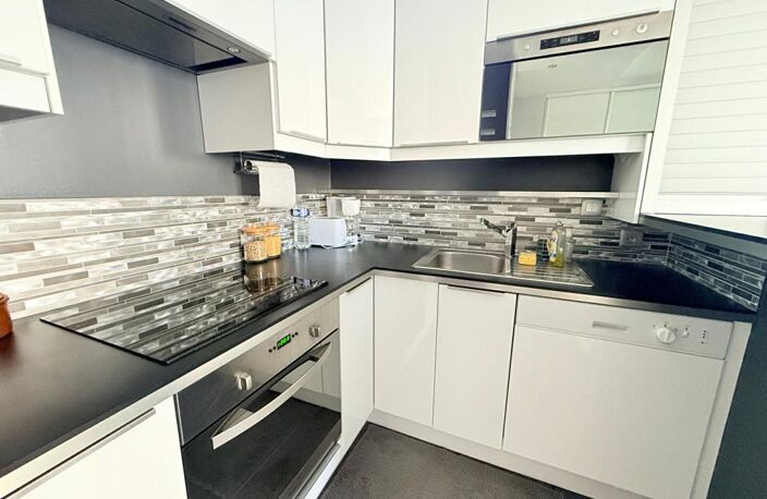 À VENDRE LE HAVRE CENTRE-VILLE COTY - Appartement Le Havre 3 pièce(s) 54 m2 — photo 2