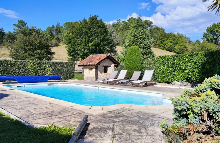 Belle longère en pierre, dont gîte, piscine, dépendances, grange. Calme, campagne — photo 3