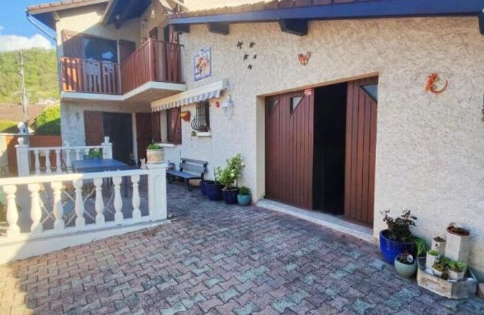 Maison 4 chambres 134m² avec piscine + garage double — photo 4