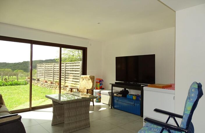 Ensemble immobilier Saint Leon Sur Vézère 8 pièce(s) 210.48 m2 — photo 5