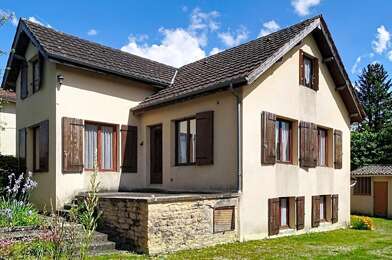 Maison 6 pièces 161100 €