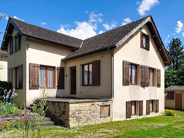 Maison Thonac 6 pièce(s) 89.40 m2 — photo du bien