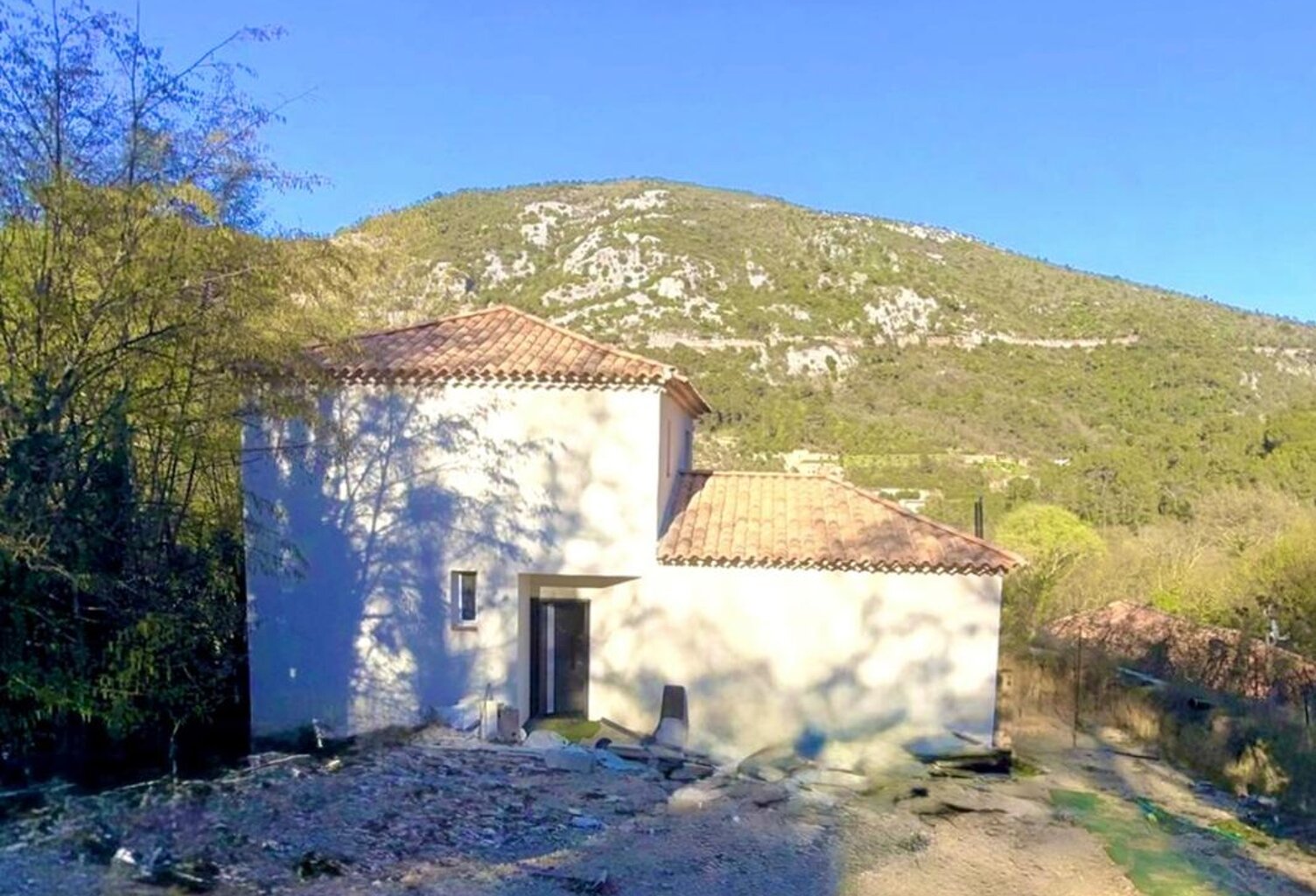 Villa individuelle neuve à terminer, Tourrette Levens 5 pièces 170 m2 sur terrain 1500m2 — photo 1
