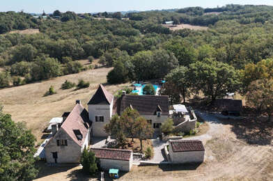 Maison 12 pièces 879000 €