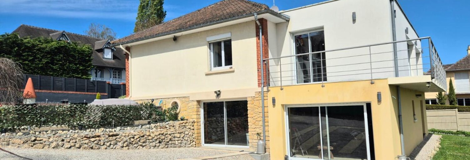 Maison 7 Pièces 180 m² à vendre à Saint-Arnoult (14800)