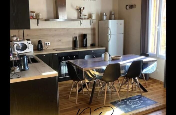 Maison  4 pièce(s) 90m2 à Fontrabiouse — photo 2