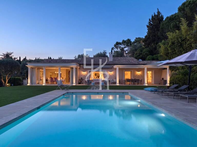 Villa d’exception dans un domaine prestigieux à quelques pas du village de Mougins — photo 1