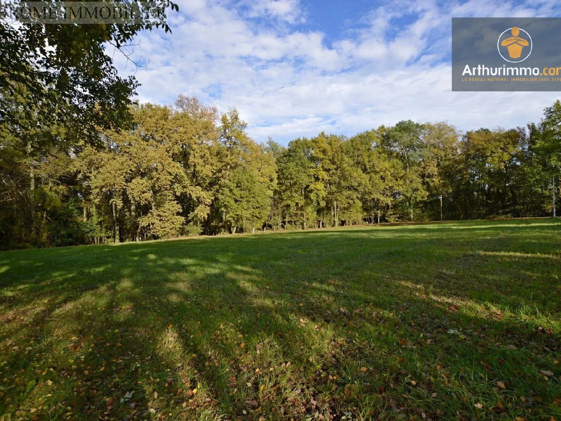 Terrain 2870 m² · à Duras · 39 000 €