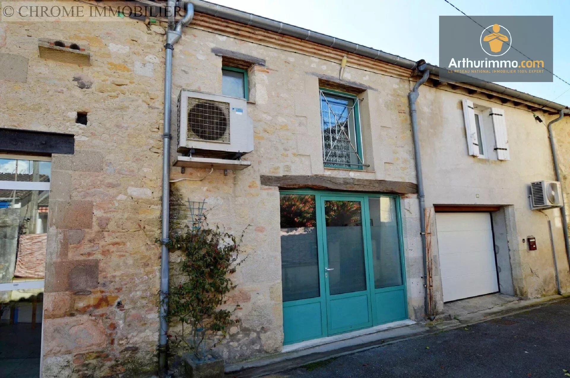 Houses · Duras