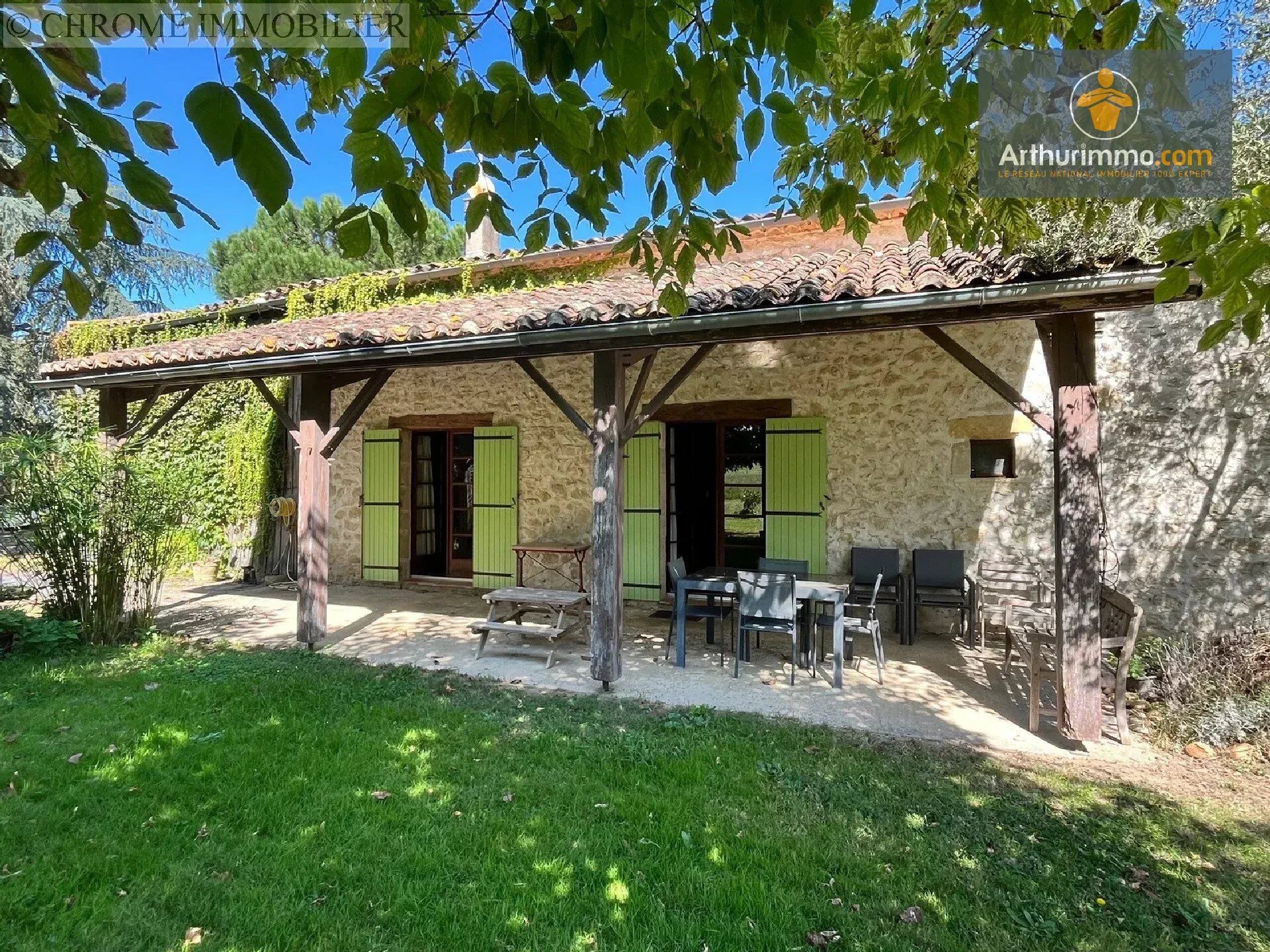 Maison 8 pièces 239 m² · à Monségur · 239 m² · 330 120 €