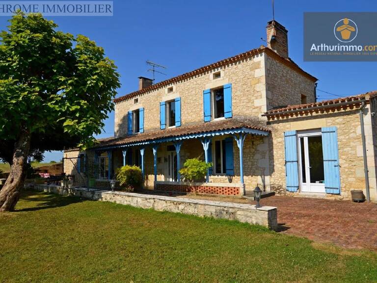 Maison 6 pièces  à vendre 184 m² — photo 1