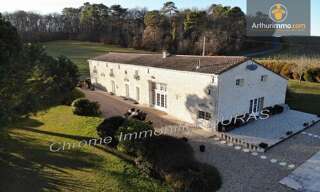 Maison 12 Pièces 360 m² à vendre à Sainte-Foy-la-Grande (33220)