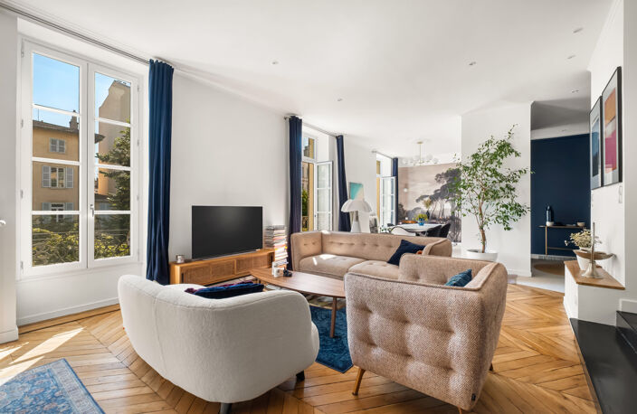 Appartement ancien rénové avec Balcon - Villefranche sur Saô — photo 3