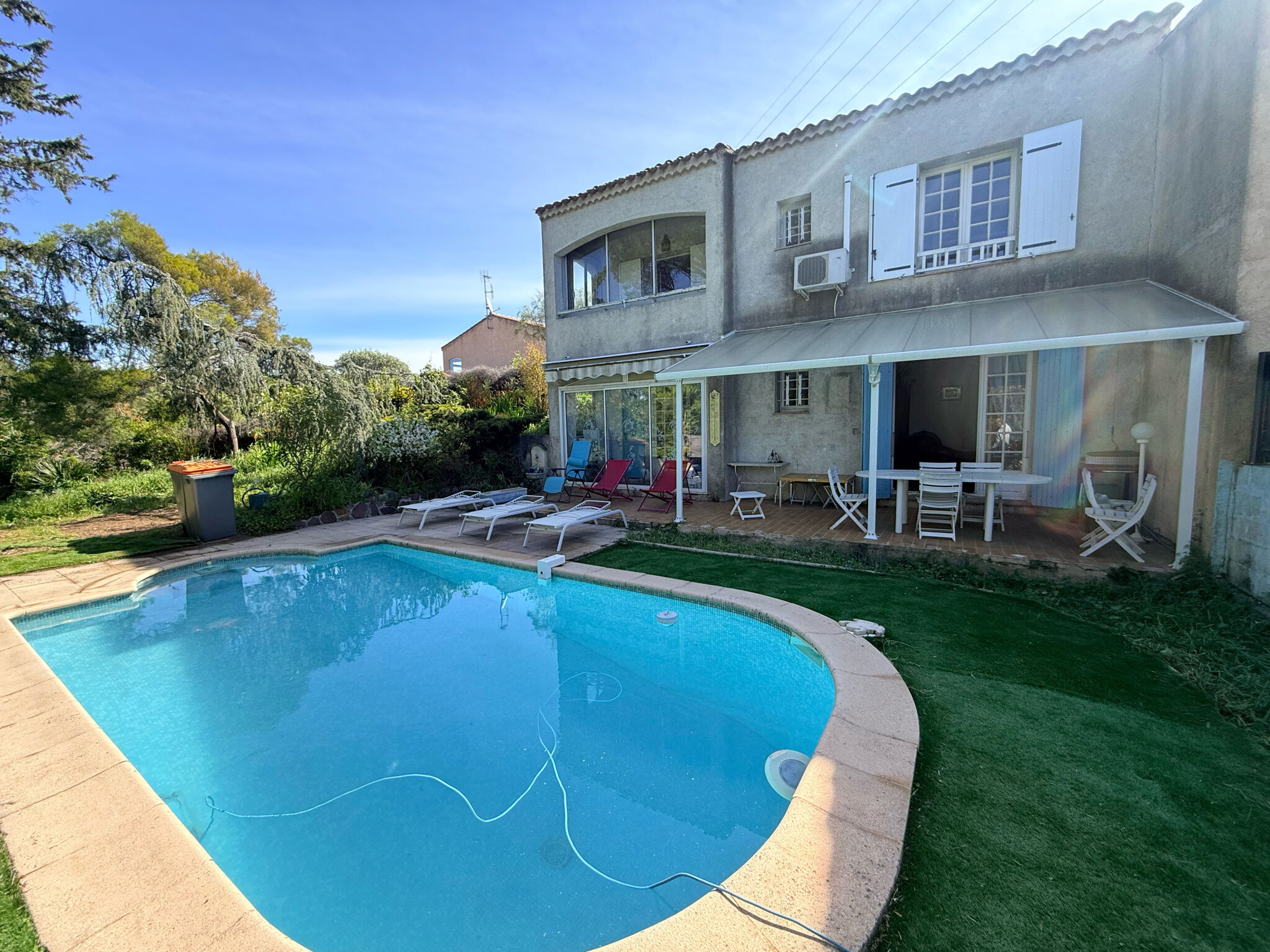 Villa / Maison 4 pièces  à vendre Fréjus 83600