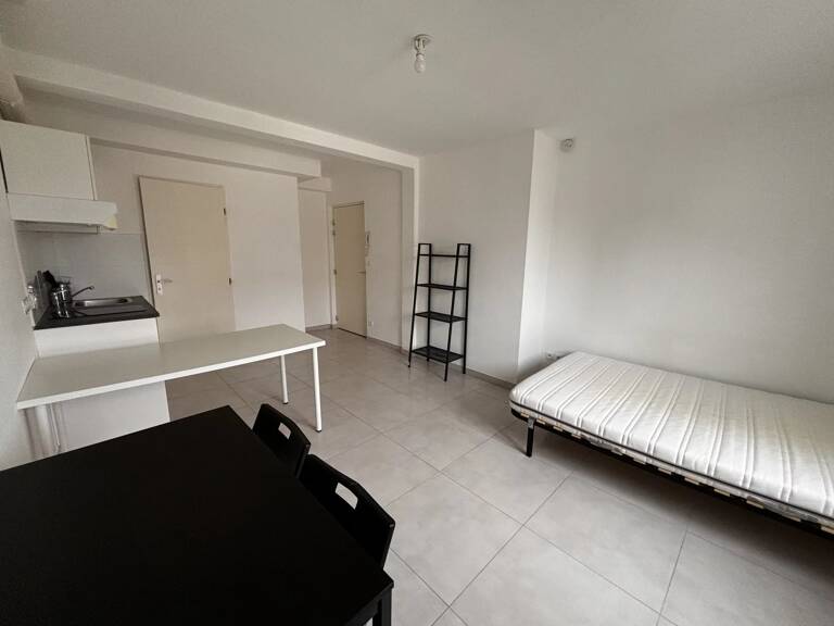 Studio facs meublé TOUT INCLUS DIJON — photo 1