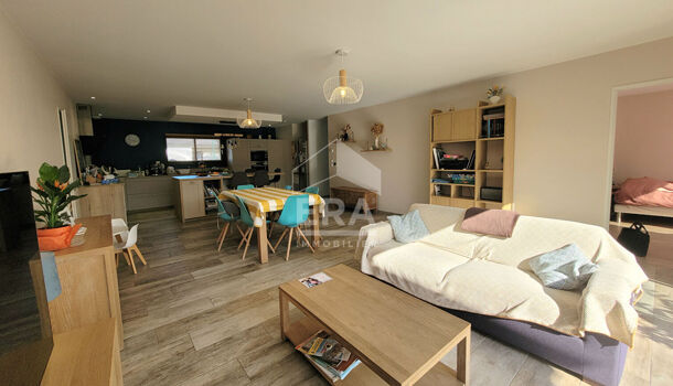 Villa / Maison 5 pièces  à louer Artiguelouve 64230