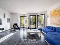 Maison d'Architecte avec Piscine en plein centre d'Irigny — photo 3
