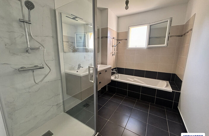 A VENDRE Maison Vitré 5 pièce(s) 105 m2 - 291 900  HAI — photo 2